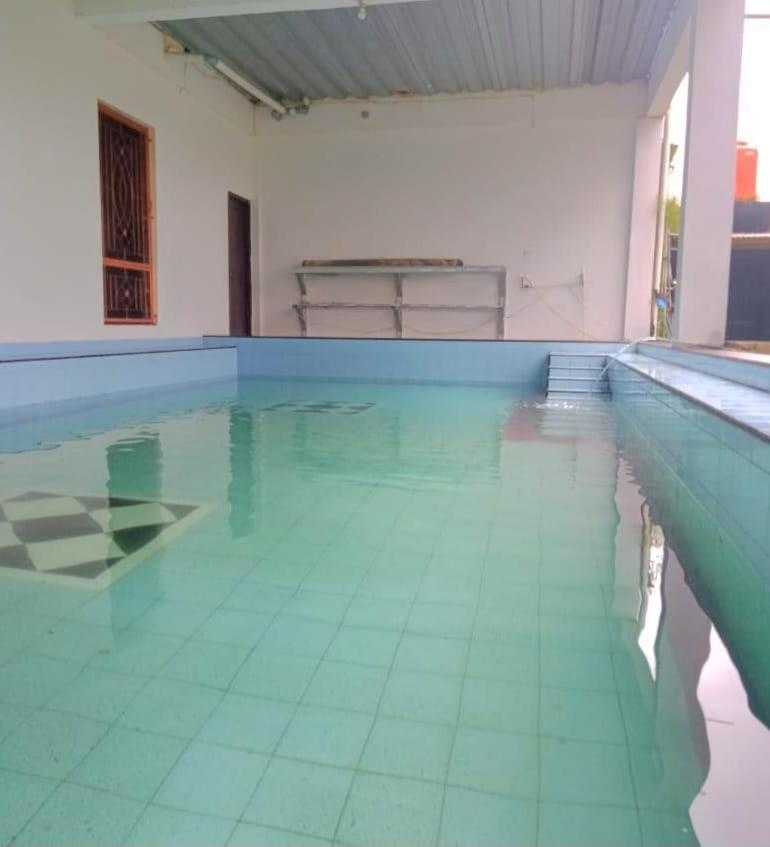 Kampung Istal Villa Pamijahan Bogor Buitenkant foto